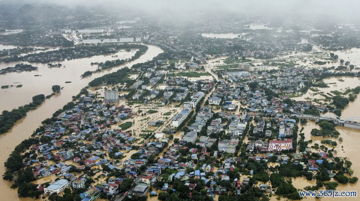 Châu Á một năm nhìn lại: Thiên tai liên tiếp， xáo động chính trị... nhưng có hà mã Moo Deng - Ảnh 1.